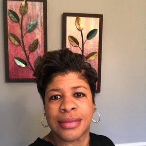 Meet your Posher, Felicia